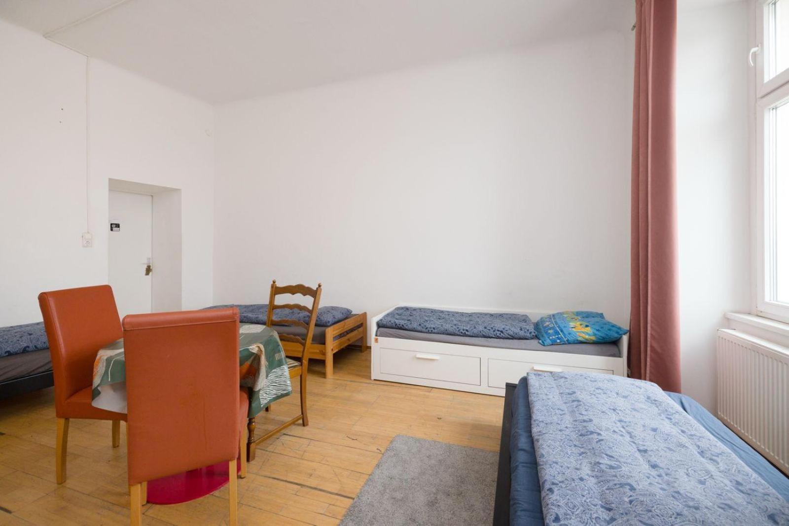 Albergue Center *